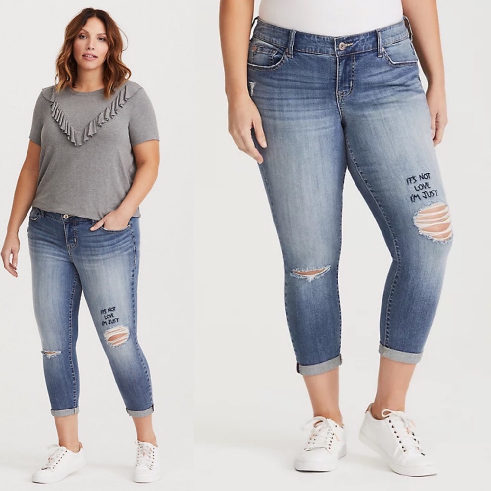 NEW Torrid Distressed Skinny Crop Jeans Embroidery